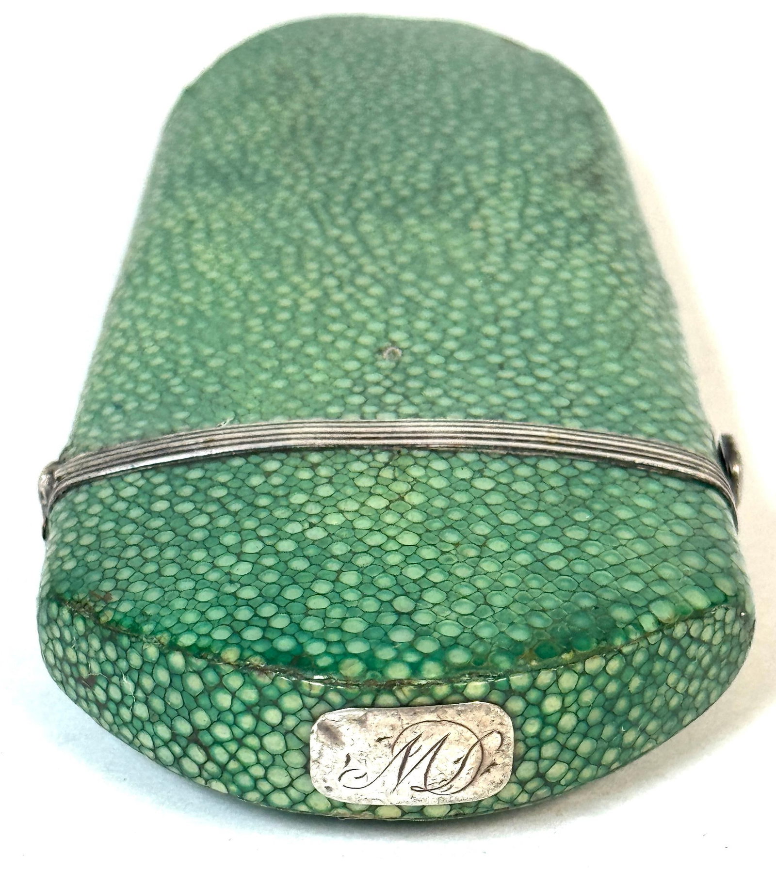 18th Century Green Shagreen and Silver Eyeglass Case with Monogram - 4