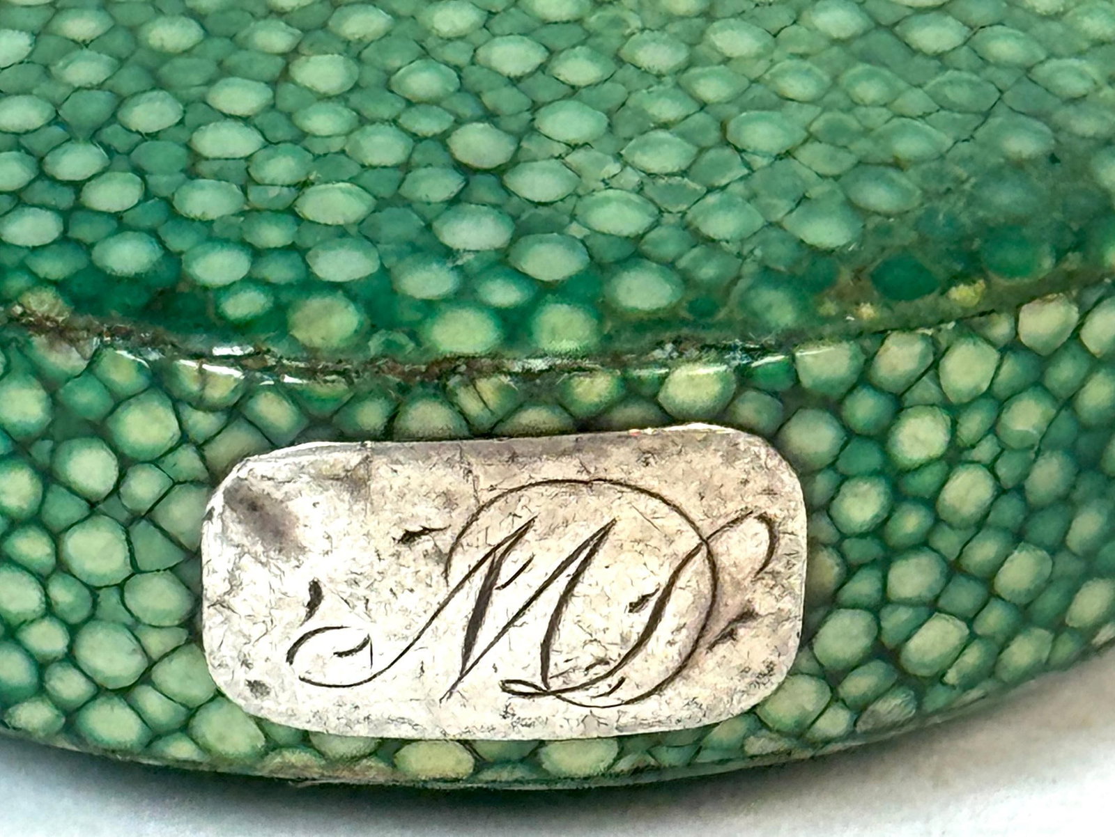 18th Century Green Shagreen and Silver Eyeglass Case with Monogram - 5