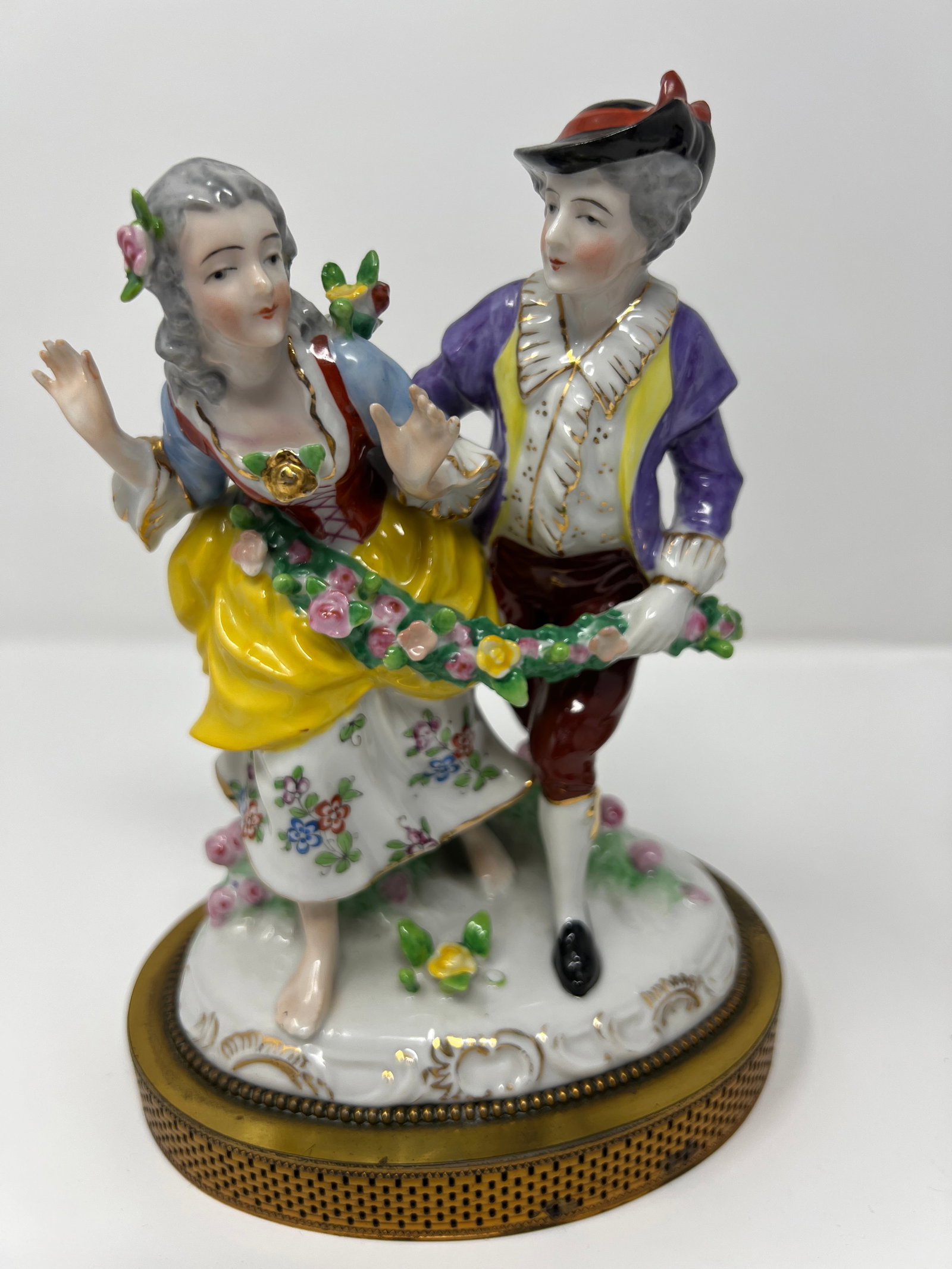 Pair of Dresden Style Porcelain Courting Couple Figurines on Pierced Metal Bases, Circa 1900 - 7