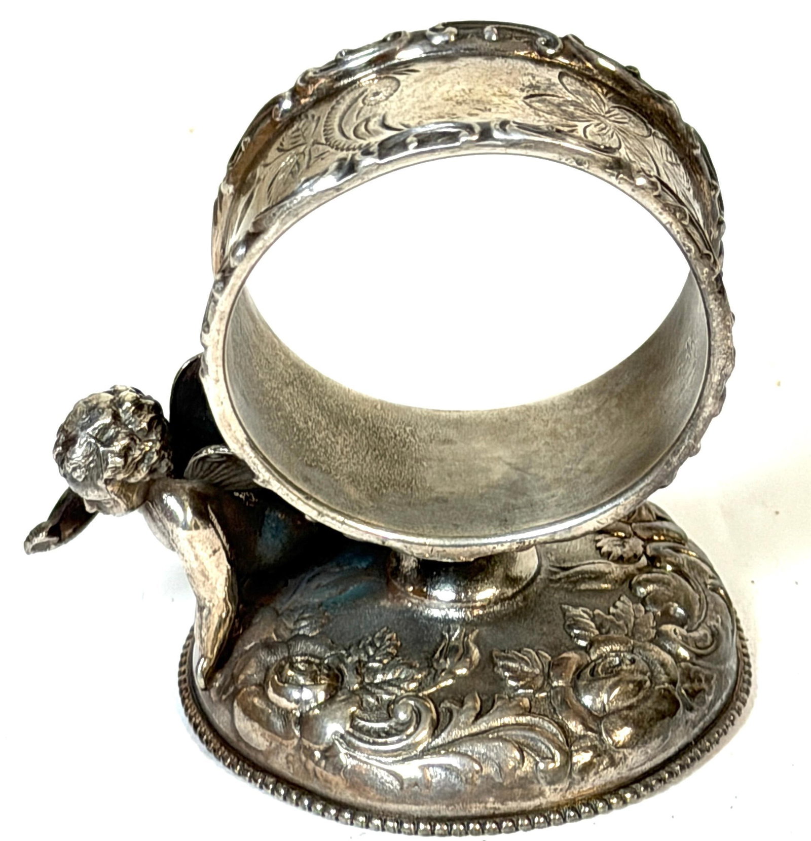 Victorian Figural Winged Cherub Silverplate Napkin Ring by Wilcox Silver Co. - 2