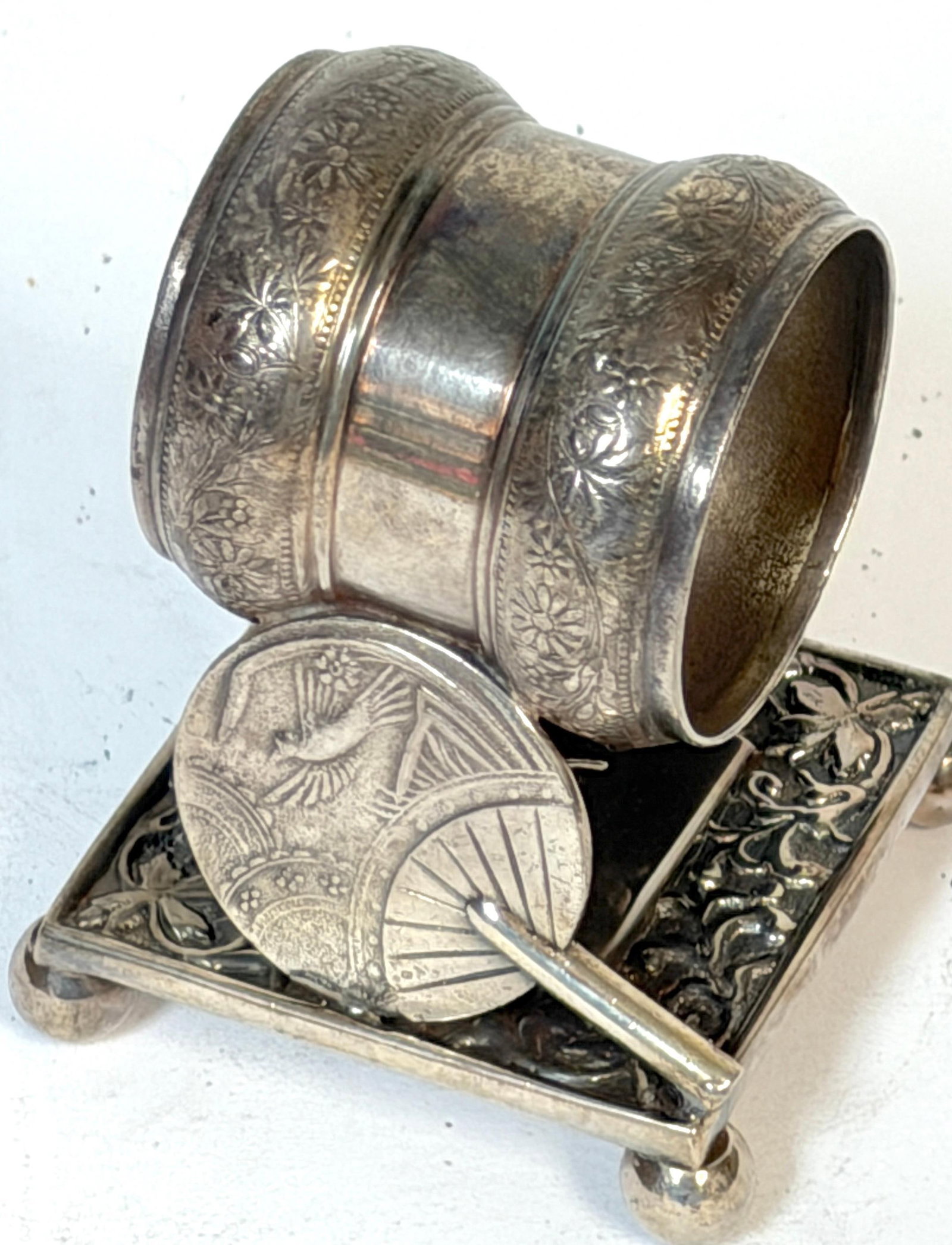 American Japonisme Twin Fan Figural Napkin Ring by Meriden, Circa 1880 - 9