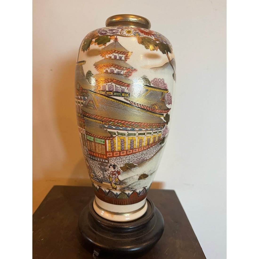 Antique Japanese Satsuma Vase Meiji Koshida Signed Shimazu Crest Pagoda 10" - 4