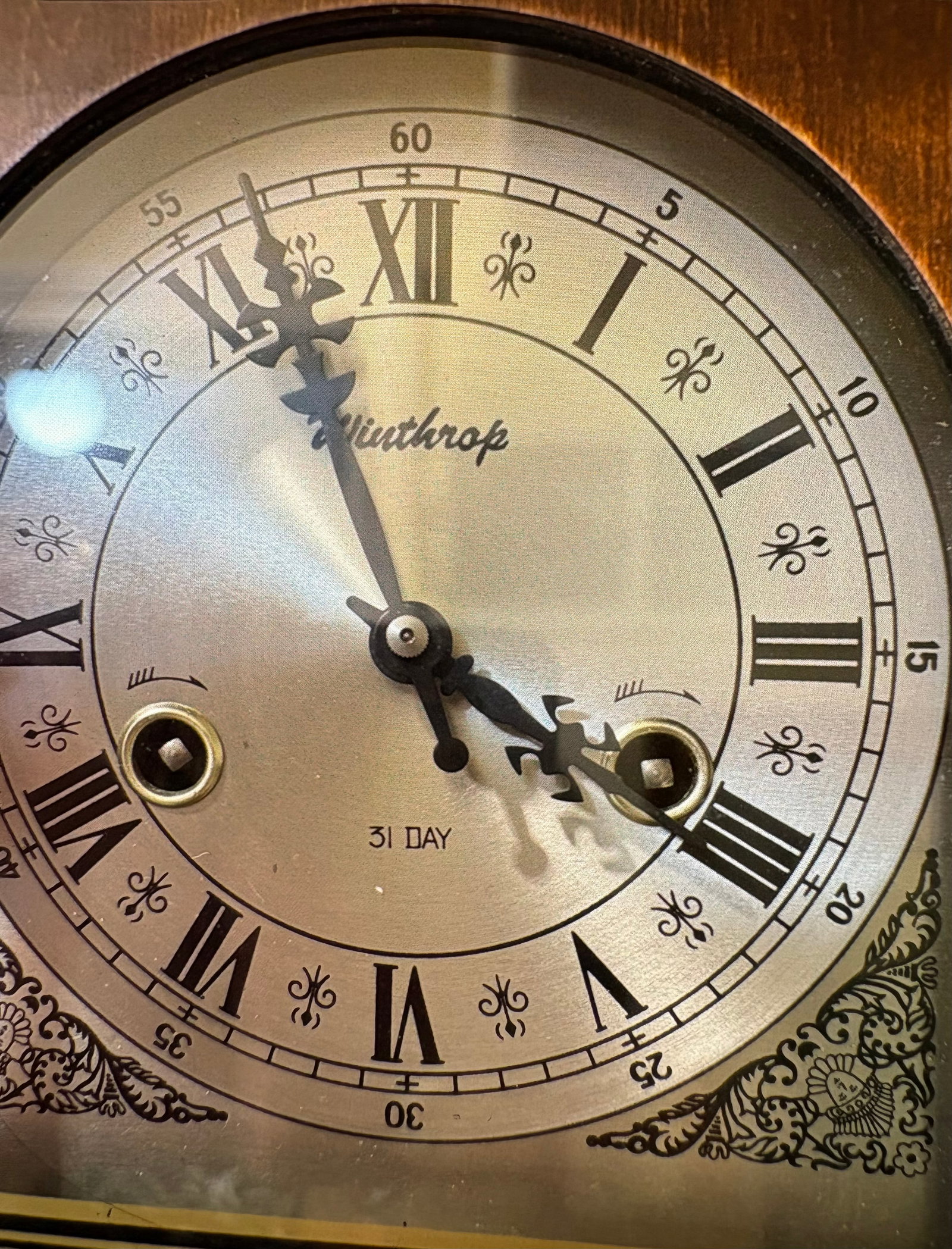 1930s Winthrop Grandmother's Wind Up Clock - 3
