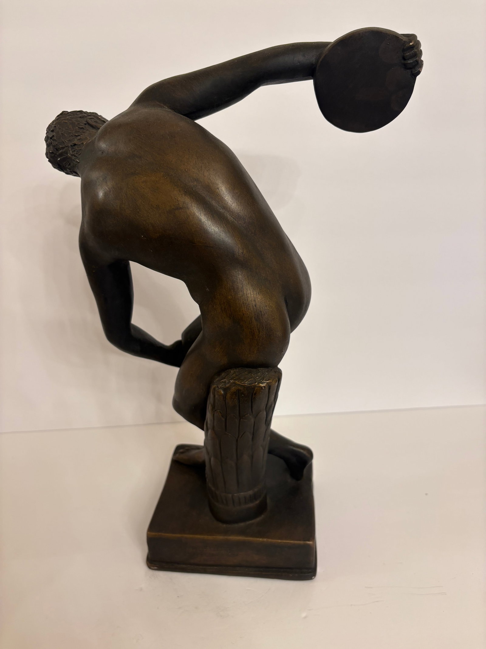 Vintage Bronze Sculpture of the Discobolus by Myron - 3
