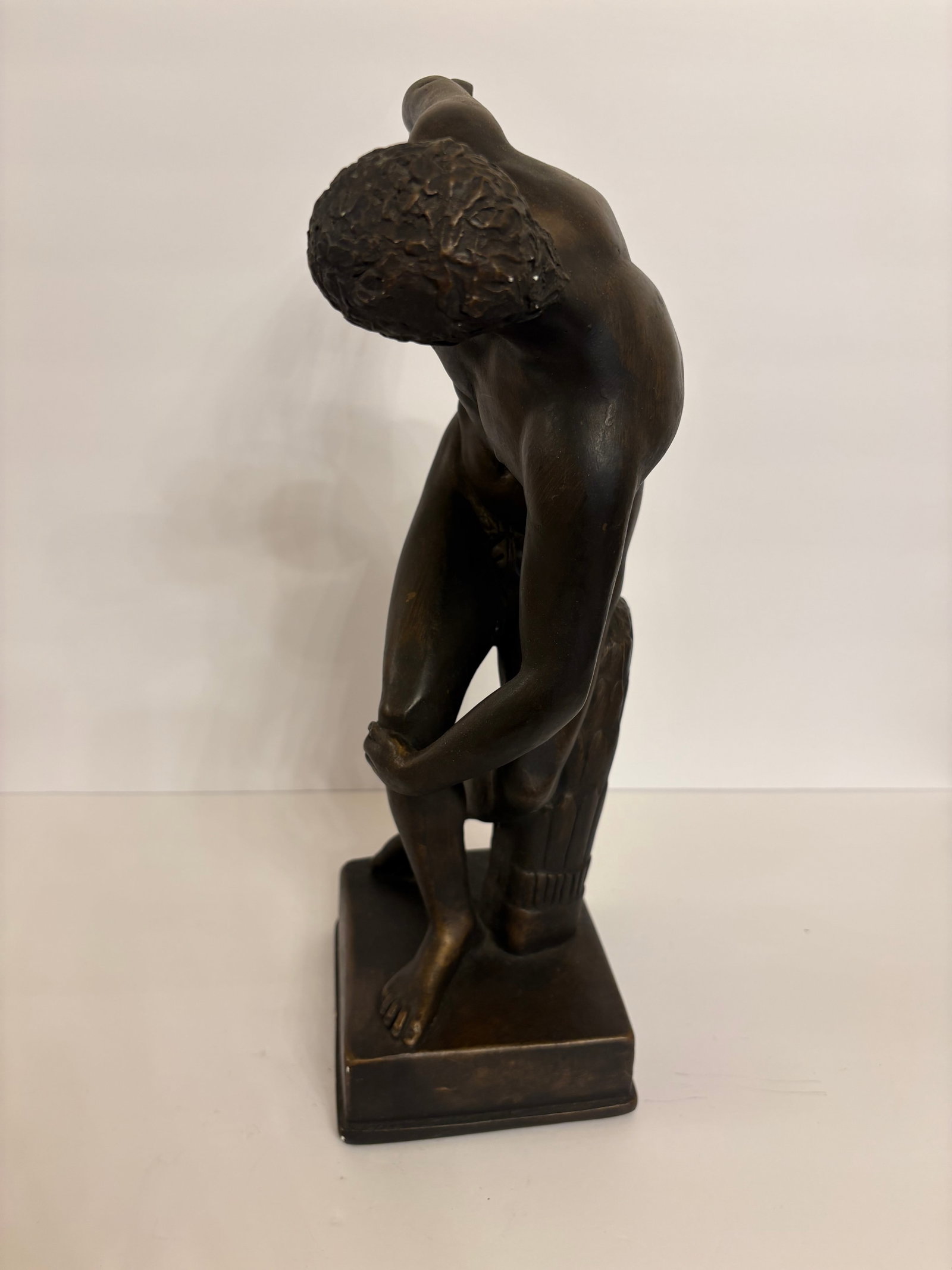 Vintage Bronze Sculpture of the Discobolus by Myron - 5