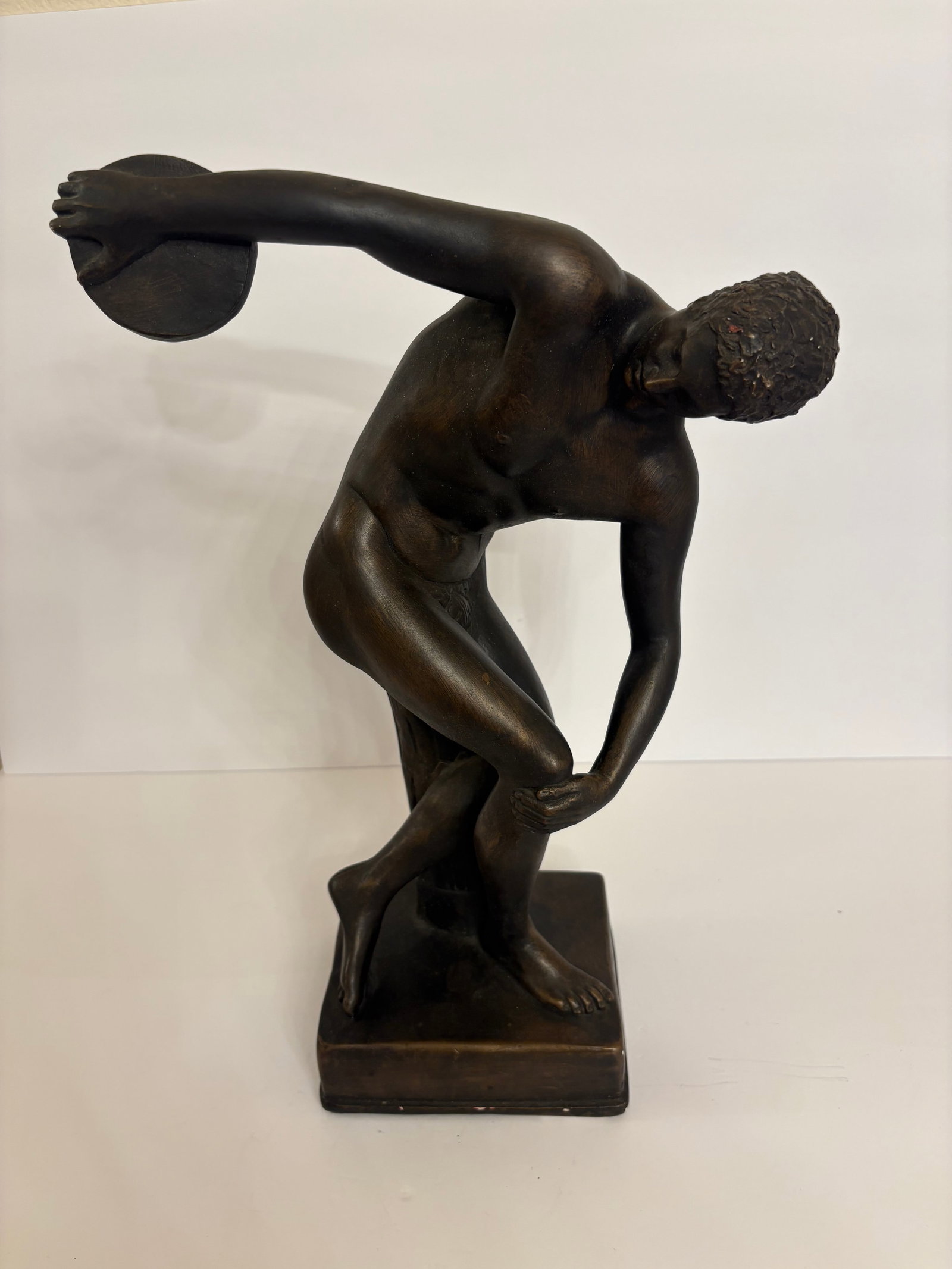 Vintage Bronze Sculpture of the Discobolus by Myron - 6