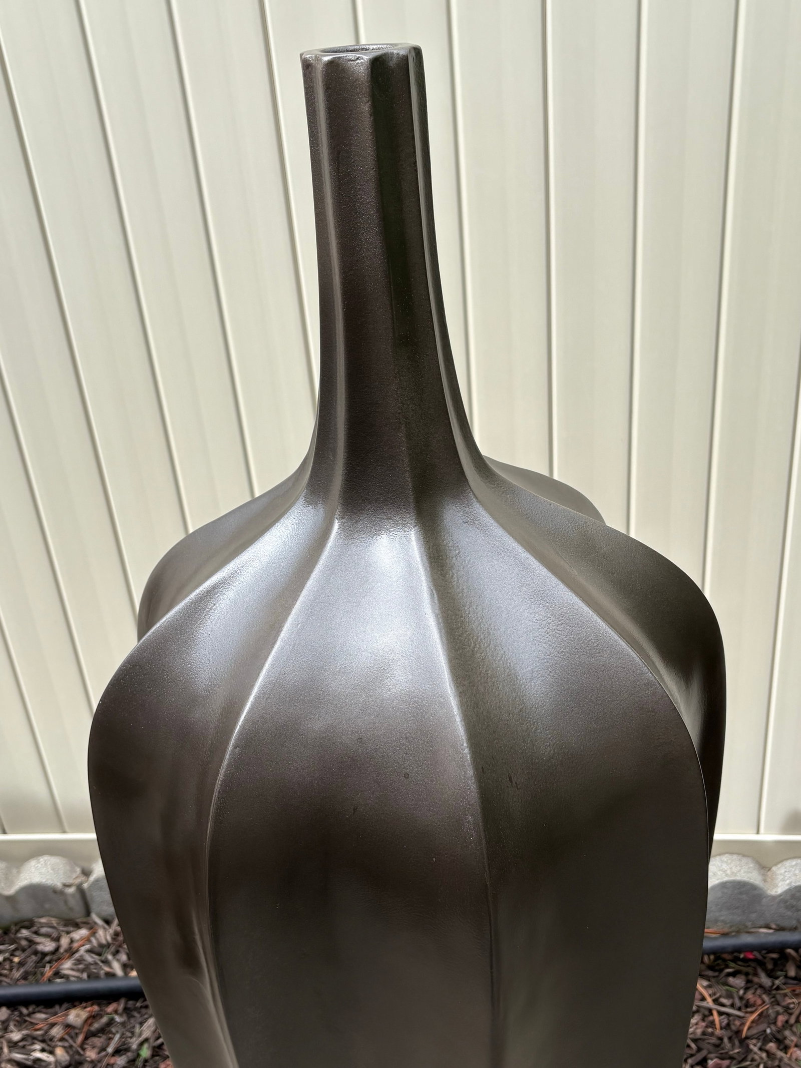 Vintage Bronzed Large Accolade Floor Vases - 3