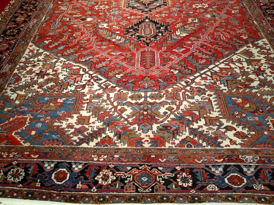 Antique Oversize Heriz Rug, Wool With Vegetable Dyes, Nw Persia, 1920s - 8