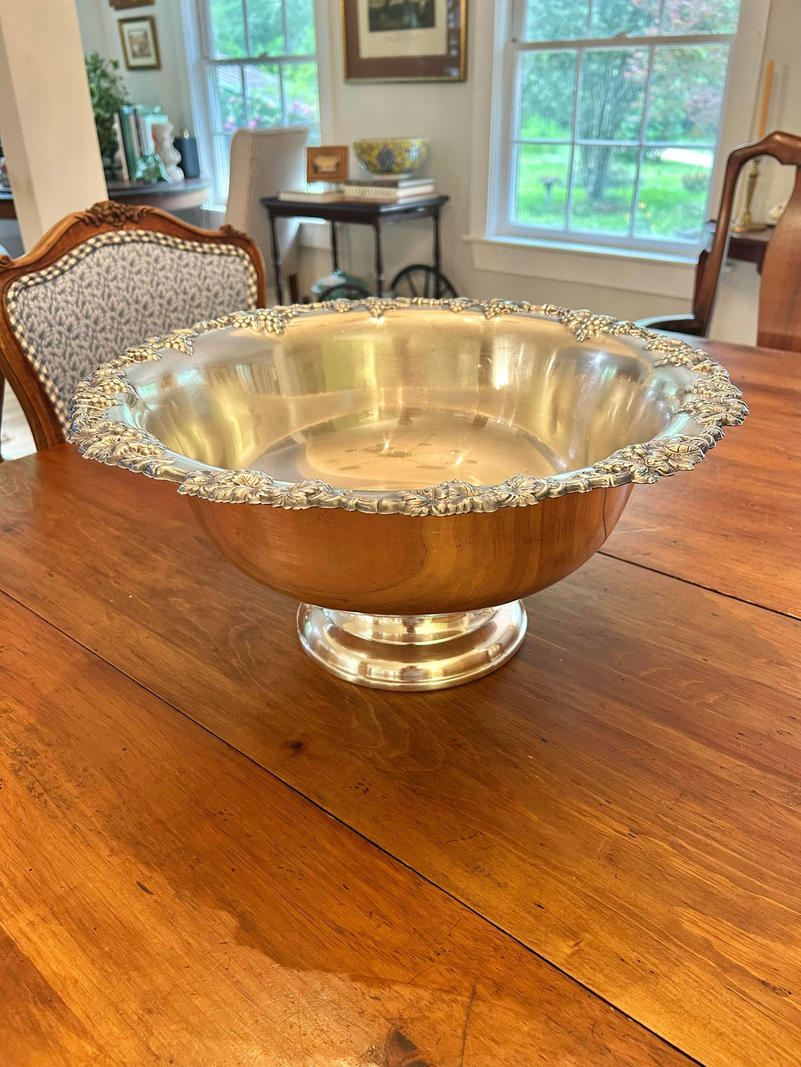 Vintage Gorham Newport Silverplate Punch Bowl, 18" Diameter Footed Centerpiece With Grape & Shell - 2