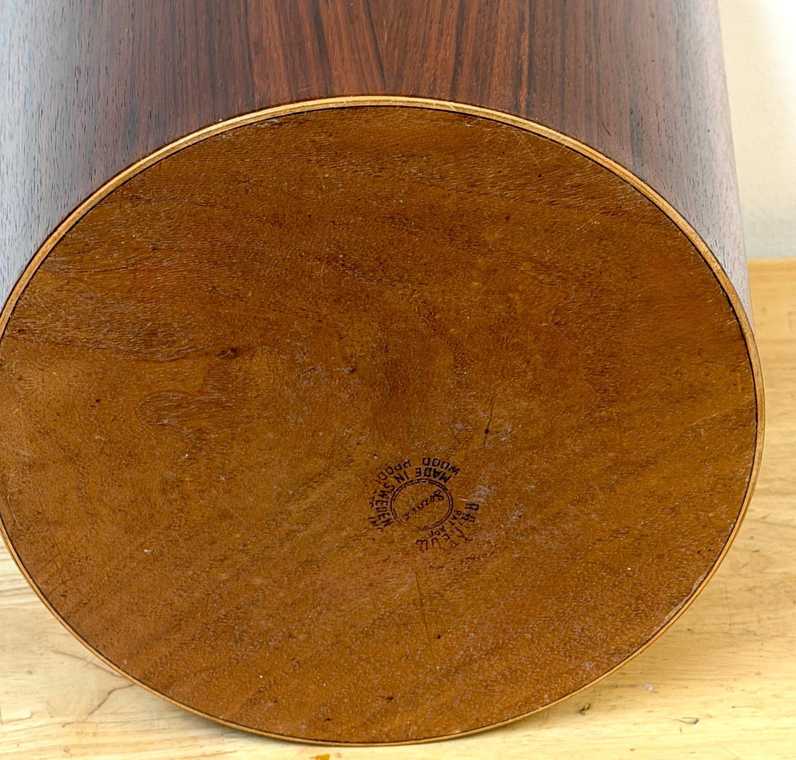 Oversized Swedish Modern Figured Rosewood Wastebasket Sweden, circa 1960s - 7
