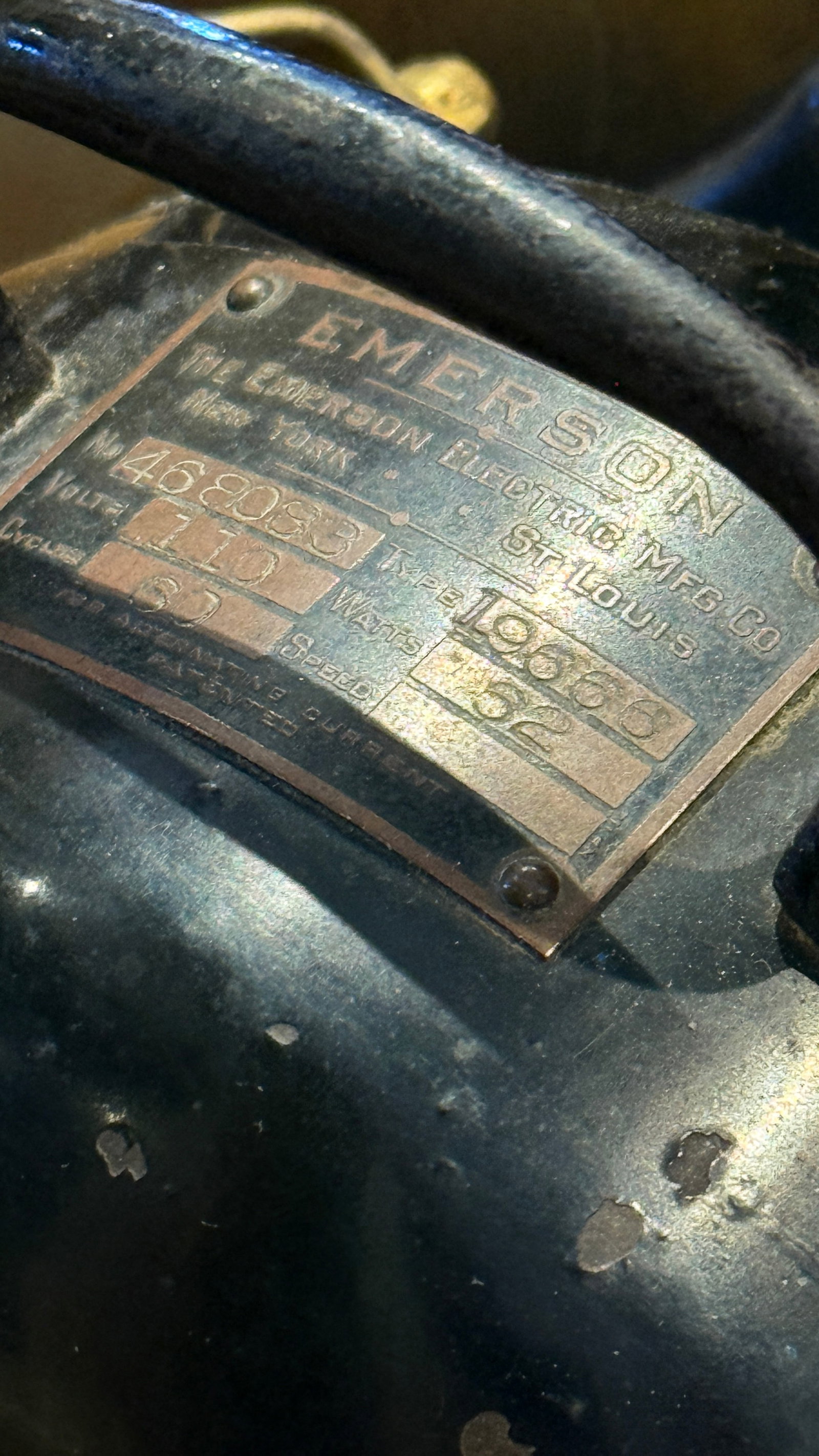 Antique Emerson 6 Blade Table Fan No. 19666 - 9