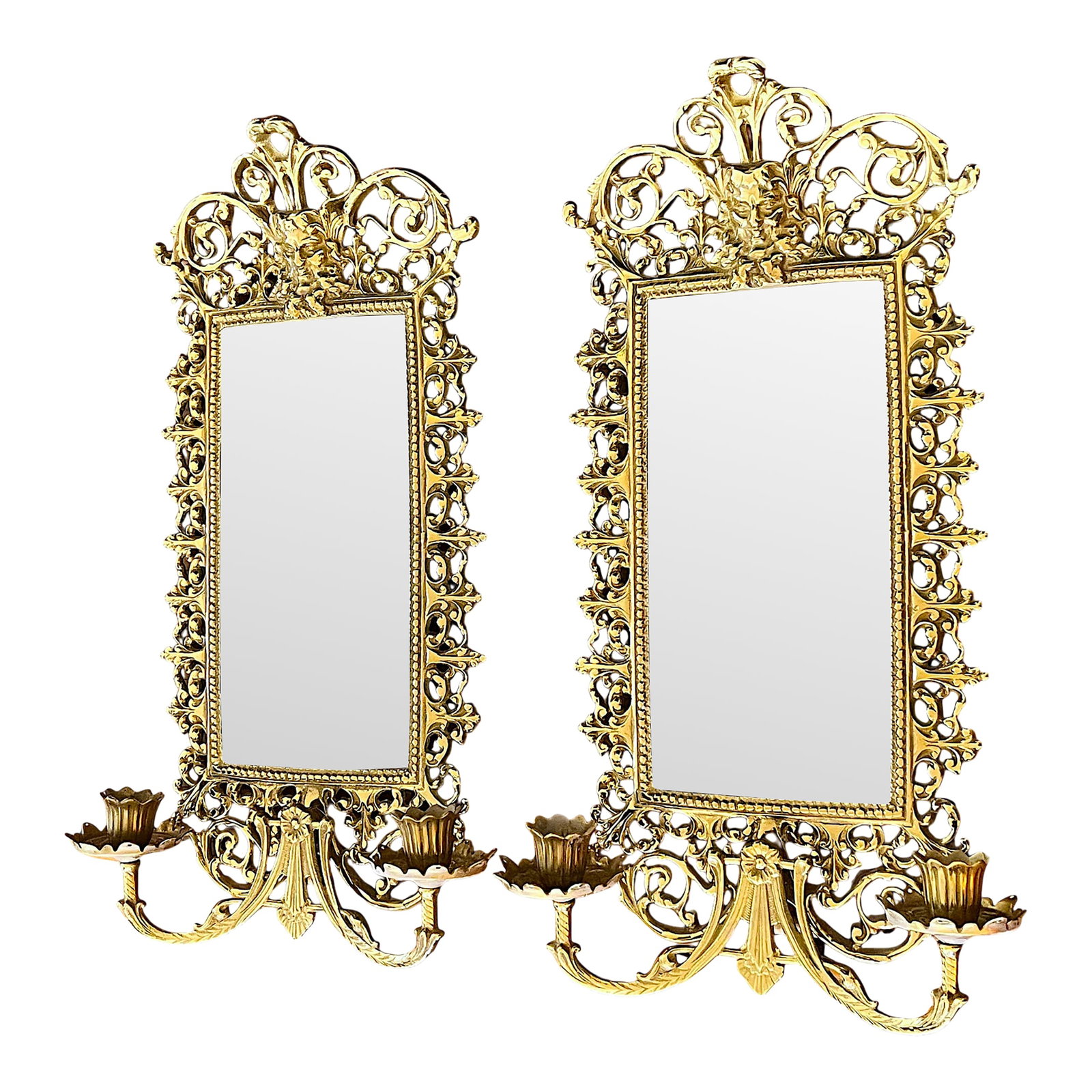 Pair of Virginia Metalcrafters Brass Wall Mirror Sconces With Green Man Motif & Candleholders (1 of 13)