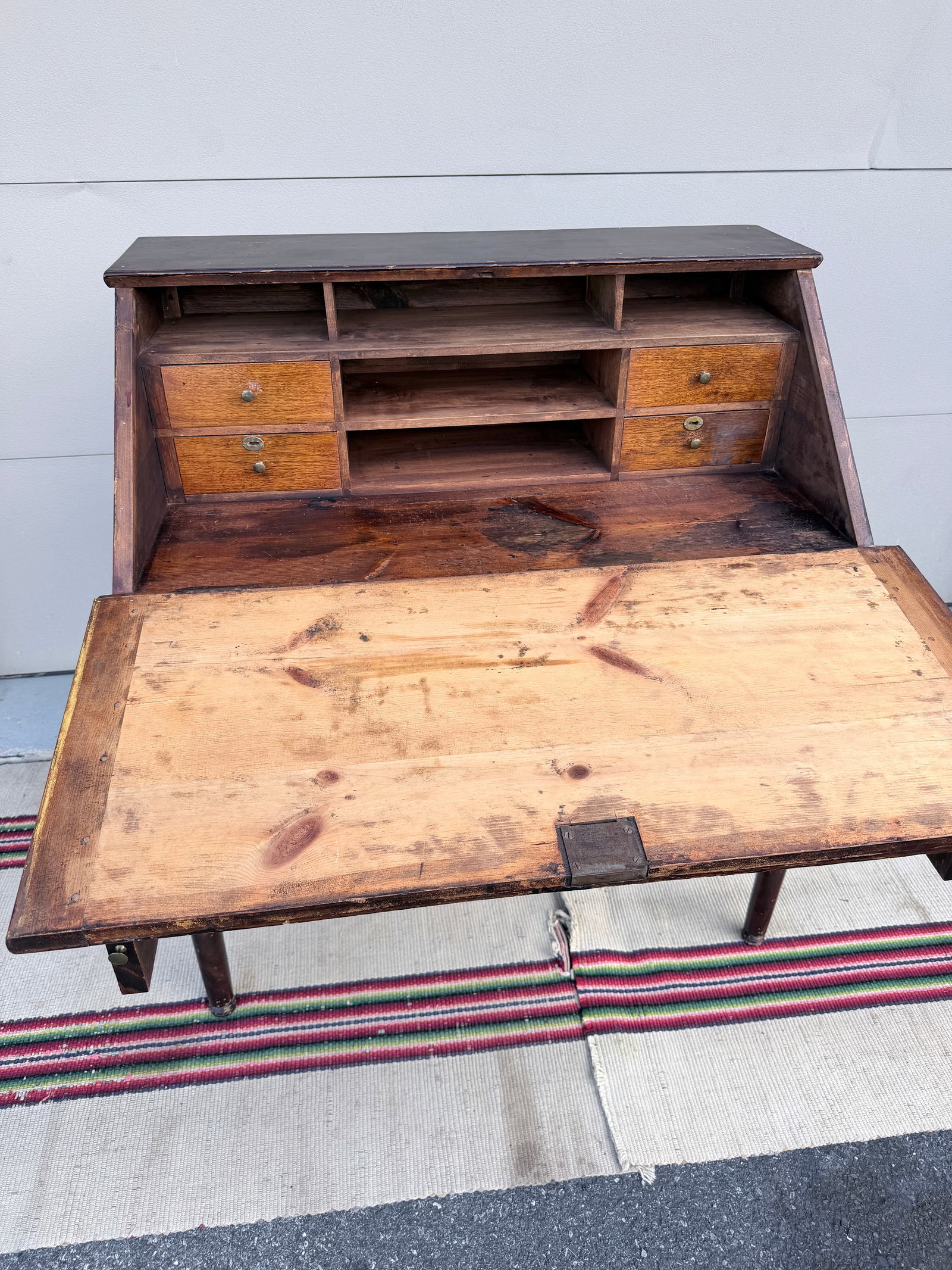 Antique Lancaster County Pennsylvania Sheraton Paint-Decorated Slant-Front Shopkeeper's Desk - 4