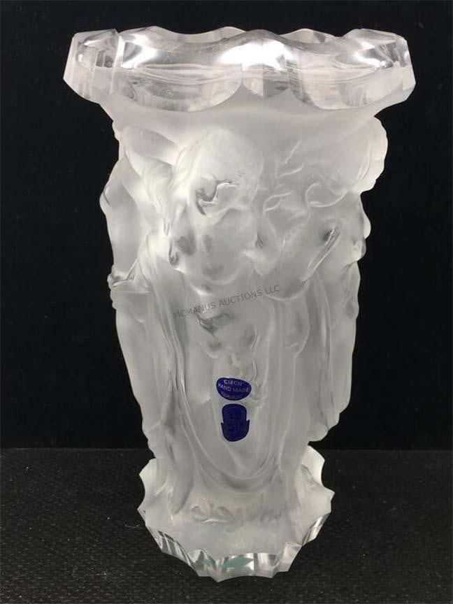 Nude Figures Frosted Glass Art Deco Vase by Ehaiama Zelezny Brod of Bohemia - 2