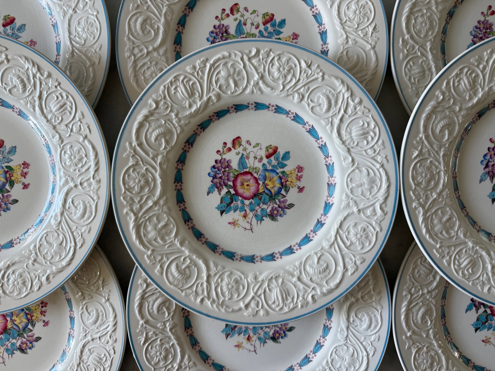 Set of 9 Wedgwood Dinner Plates in the Morning Glory Pattern - 5