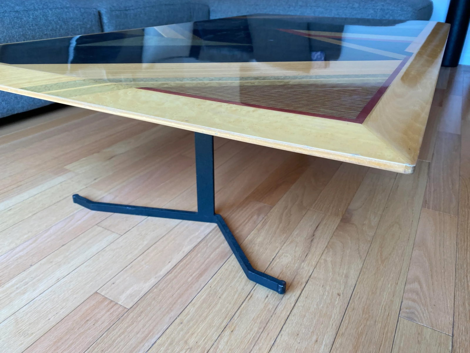 Rare Giovanni Offredi for Saporiti Italian Coffee Table - Geometric Dyed Wood Veneer Top & Sculptura - 10