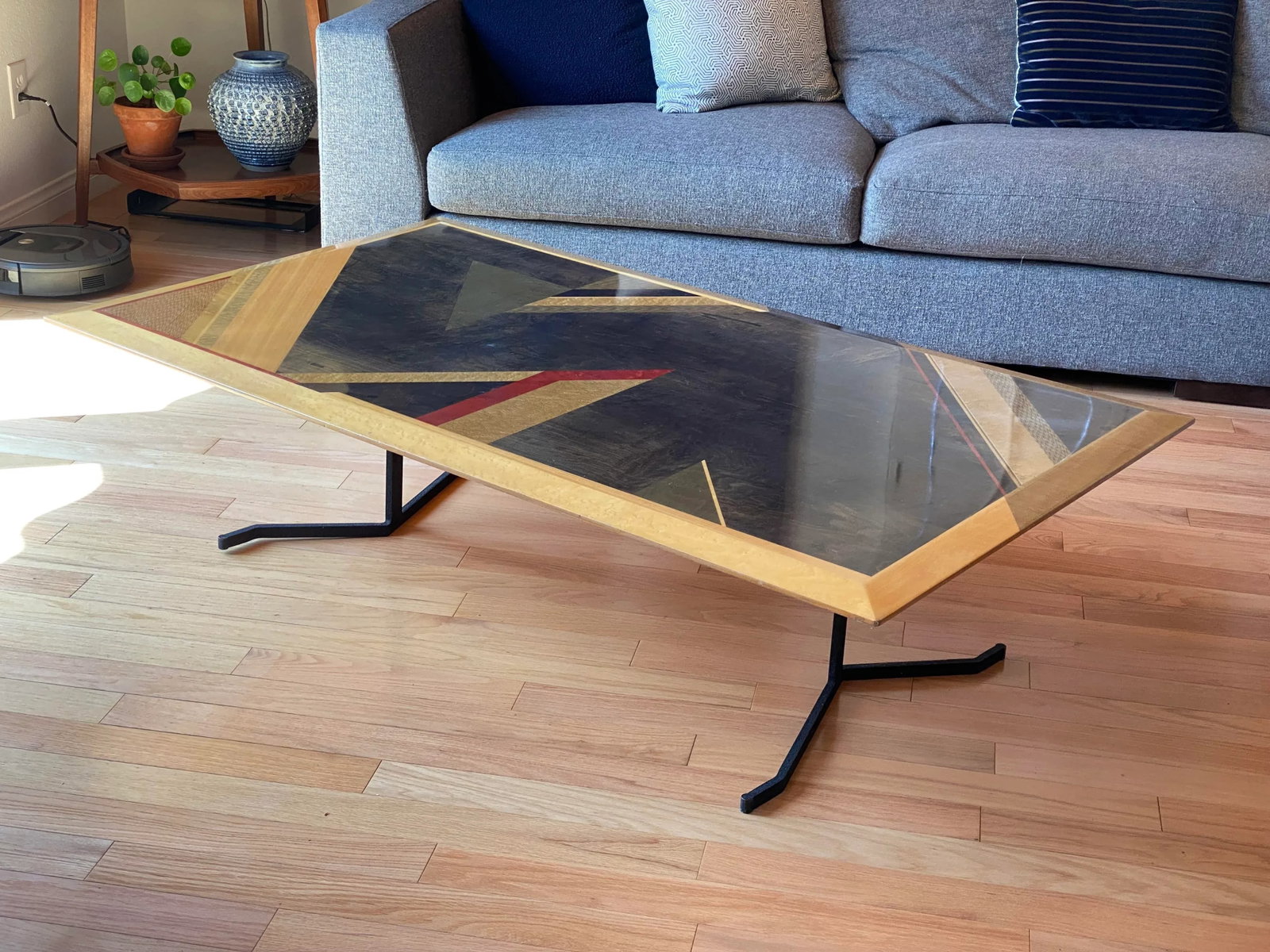 Rare Giovanni Offredi for Saporiti Italian Coffee Table - Geometric Dyed Wood Veneer Top & Sculptura - 13