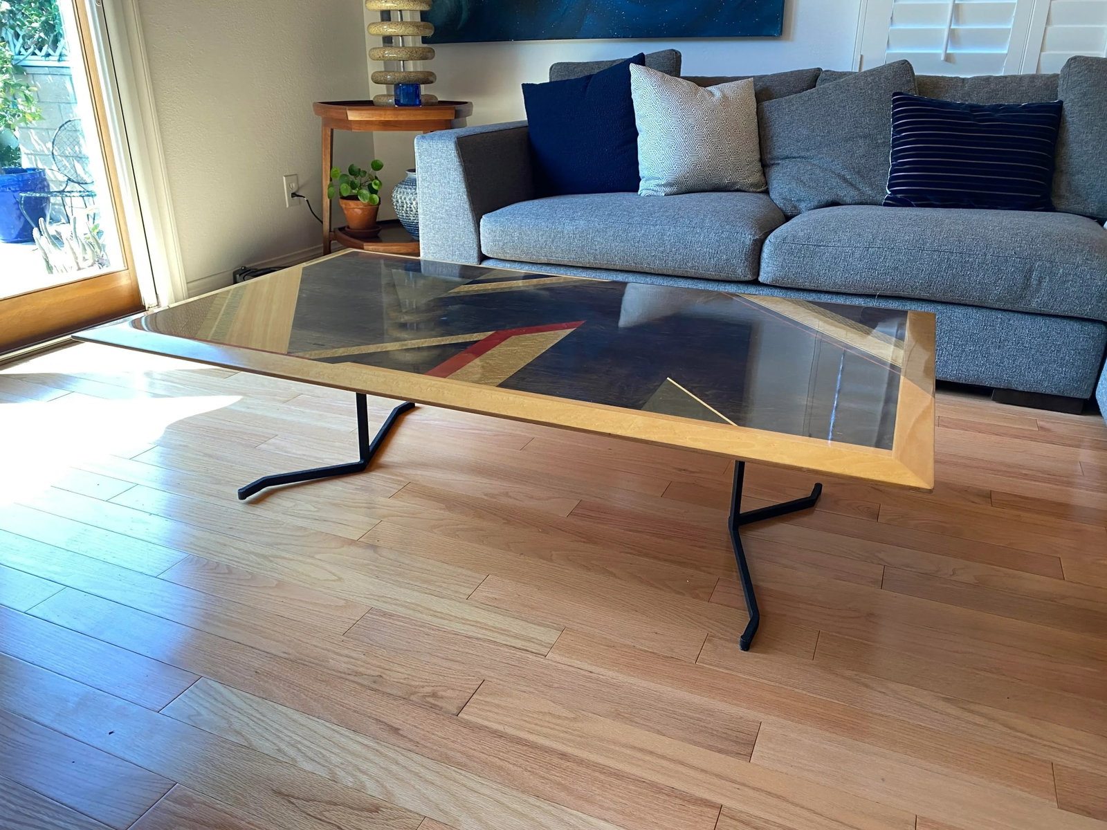 Rare Giovanni Offredi for Saporiti Italian Coffee Table - Geometric Dyed Wood Veneer Top & Sculptura - 4