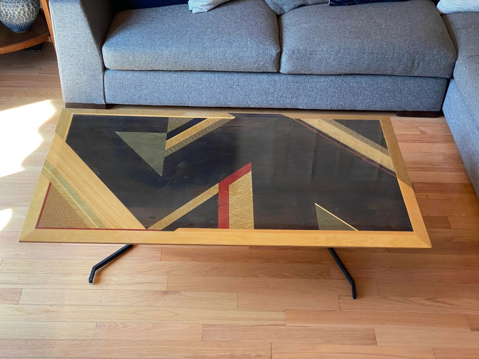 Rare Giovanni Offredi for Saporiti Italian Coffee Table - Geometric Dyed Wood Veneer Top & Sculptura - 5