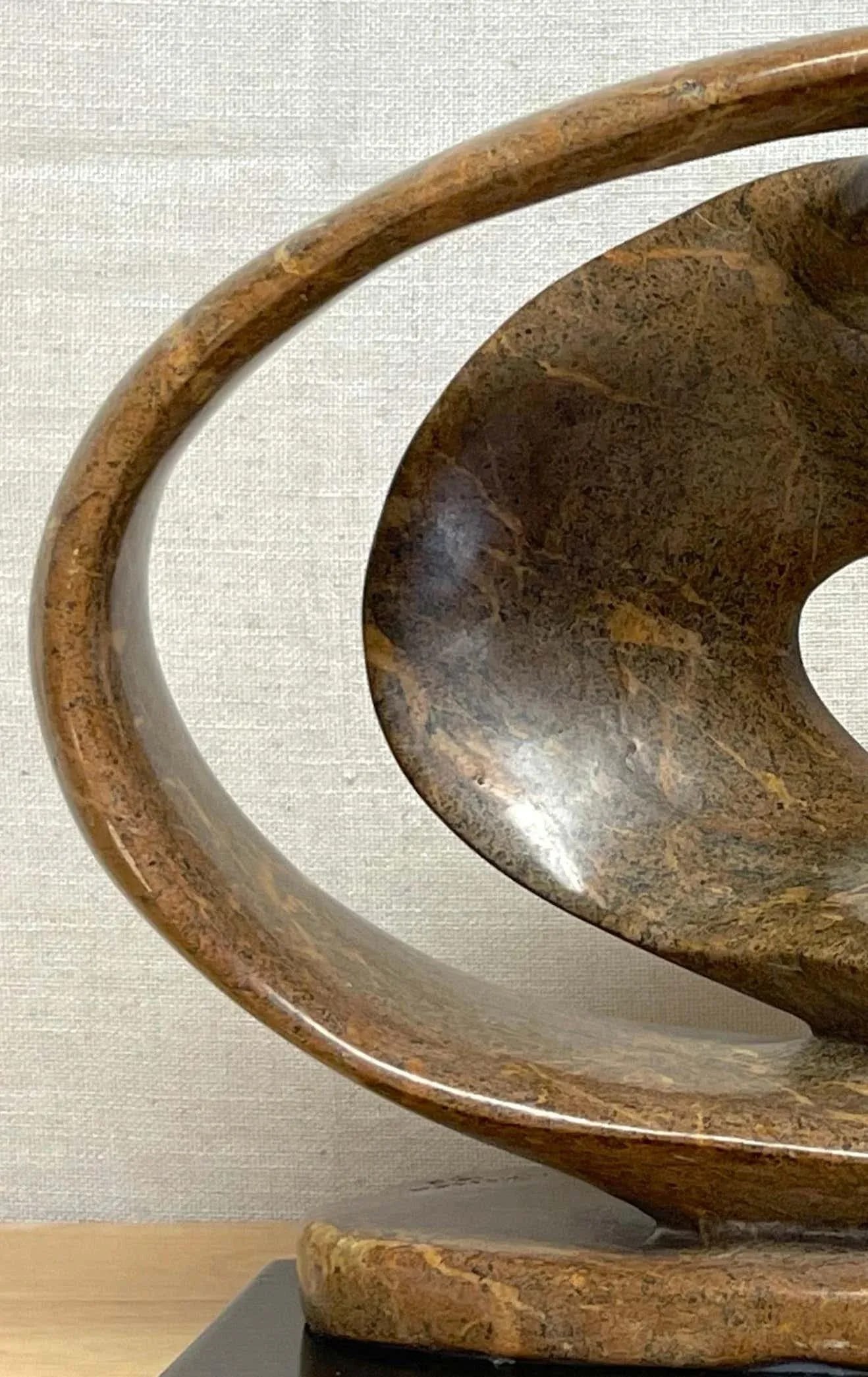 Late 20th Century Modern Carved Marble Abstract-Biomorphic Sculpture Signed, I, Vallea '98 - 4
