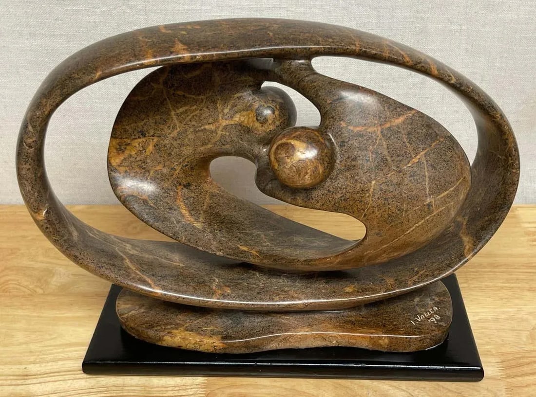 Late 20th Century Modern Carved Marble Abstract-Biomorphic Sculpture Signed, I, Vallea '98 - 5