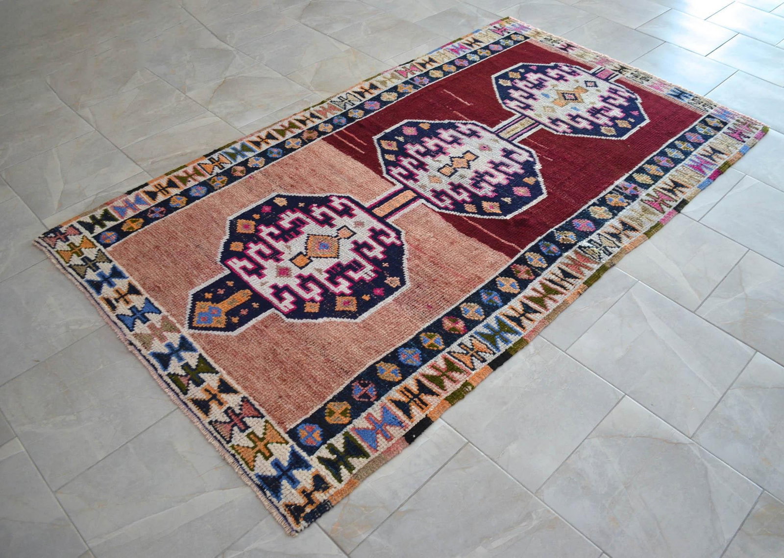Vintage Hand Knotted Rug Ethnic Kurdish Rug - 4"²8"³ X 8"² - 4