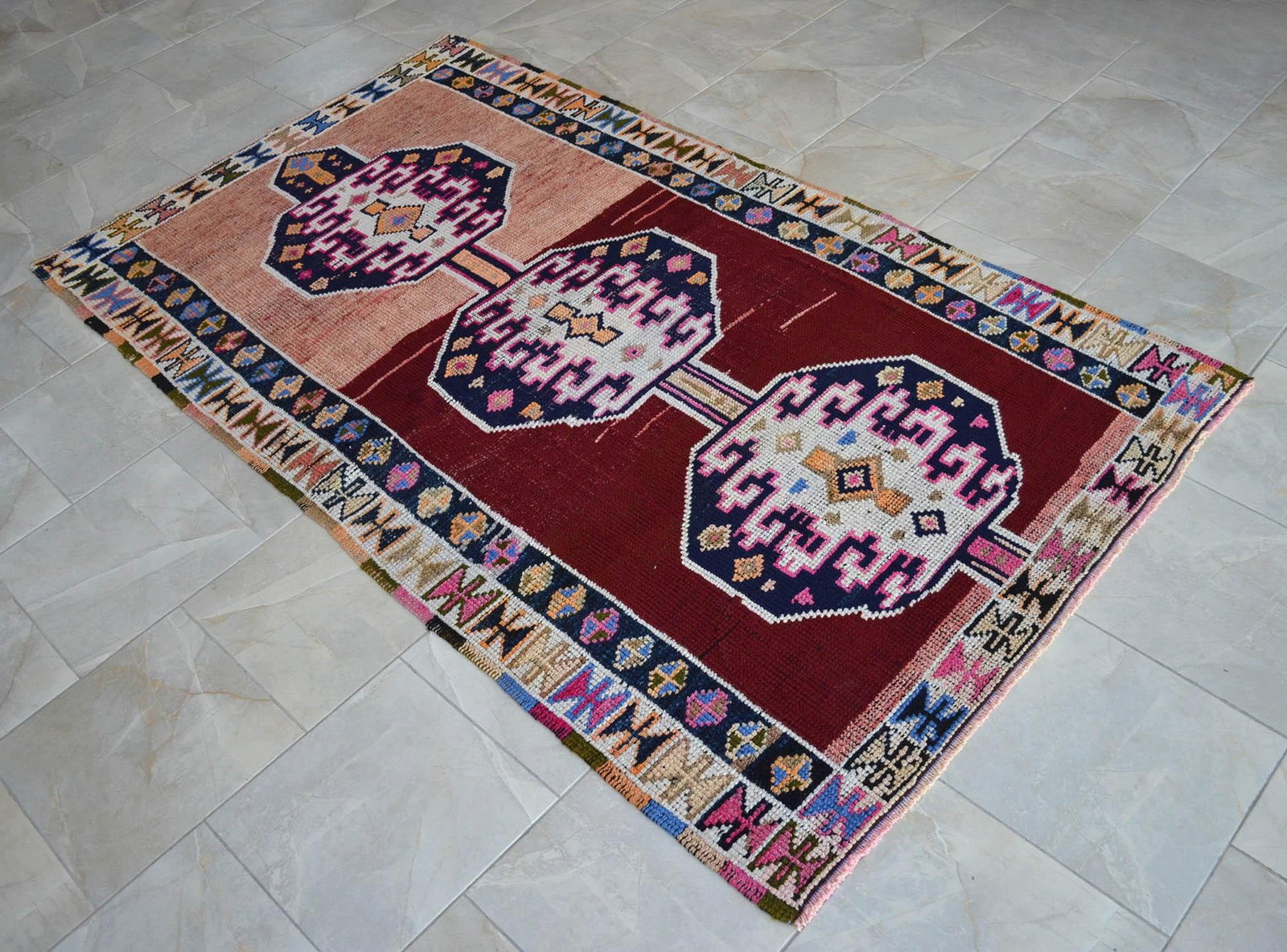 Vintage Hand Knotted Rug Ethnic Kurdish Rug - 4"²8"³ X 8"² - 8