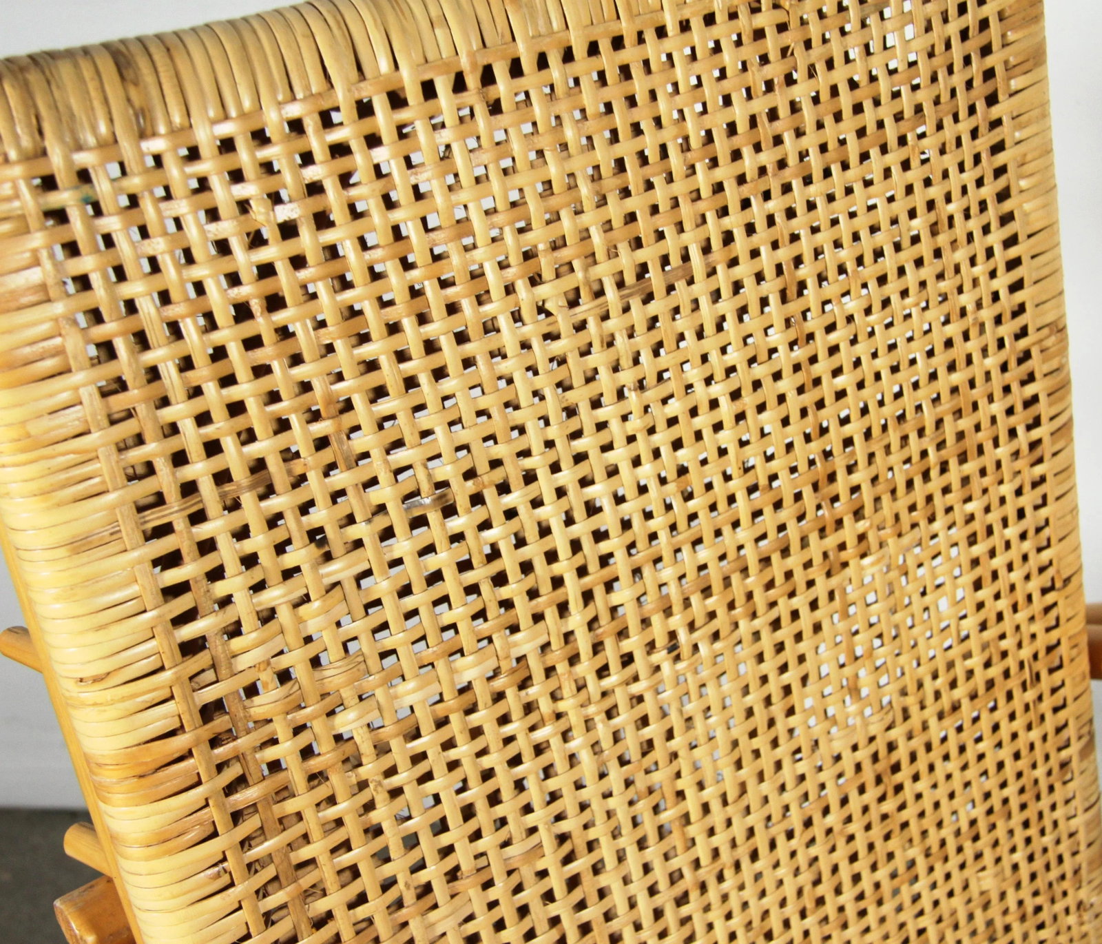 Vintage Bamboo Rattan Adjustable Lounge Chair / Recliner - 6