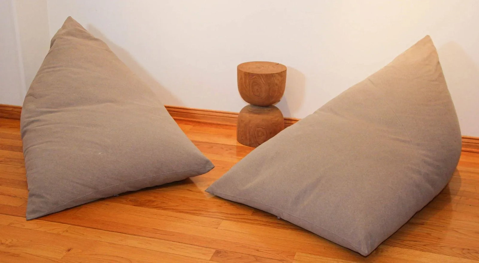 Ligne Roset Limited Edition Lounge Chairs Beanbags Arti Ecru Fabric - 2