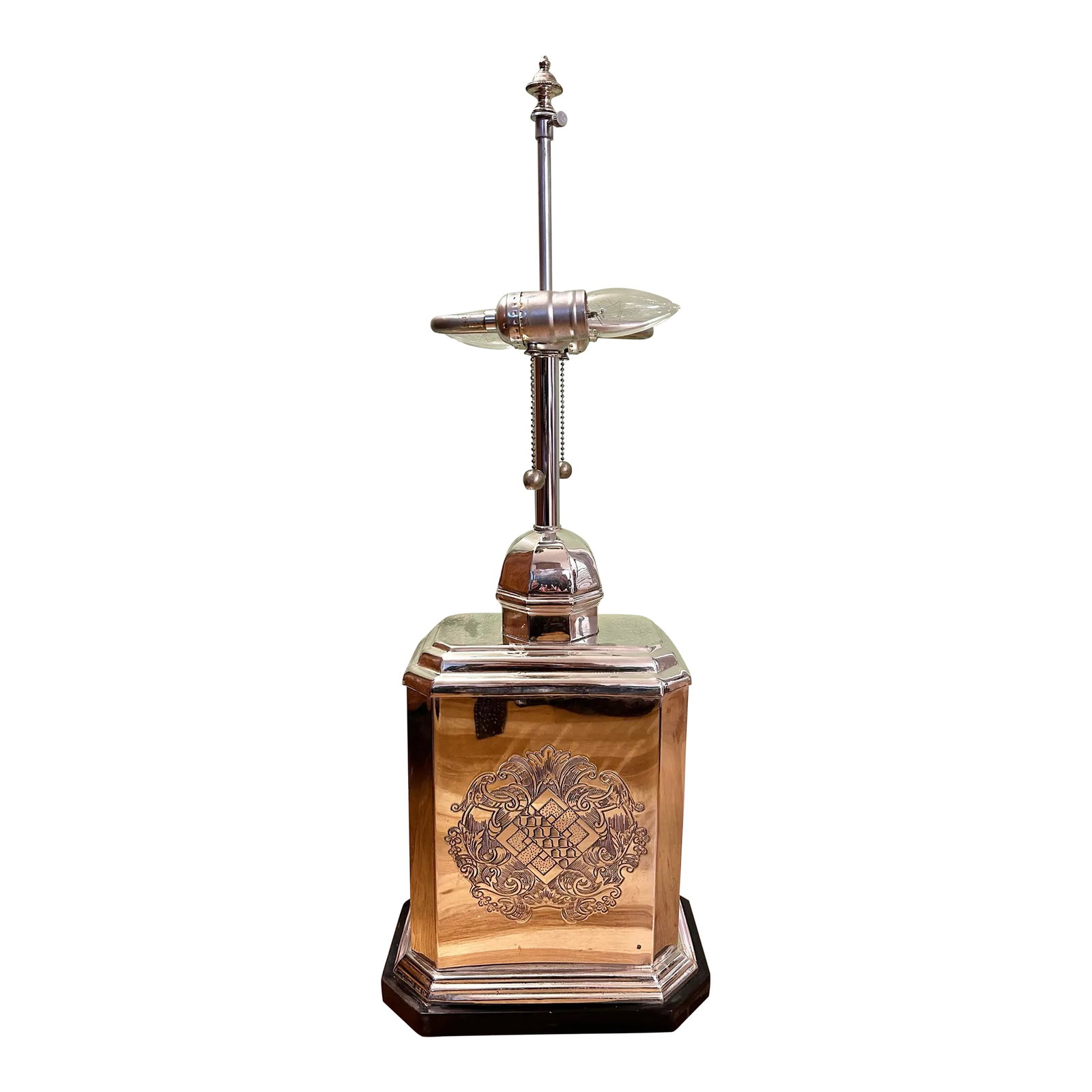 1991 Mario Buatta for Frederick Cooper Silver Plate Tea Caddy Canister Lamp: This vintage lamp checks all of the boxes. Designed by Mario Buatta for Frederick Cooper, it is modeled after a silver plate Georgian tea caddy or canister. The engraved tea caddy body sits on a