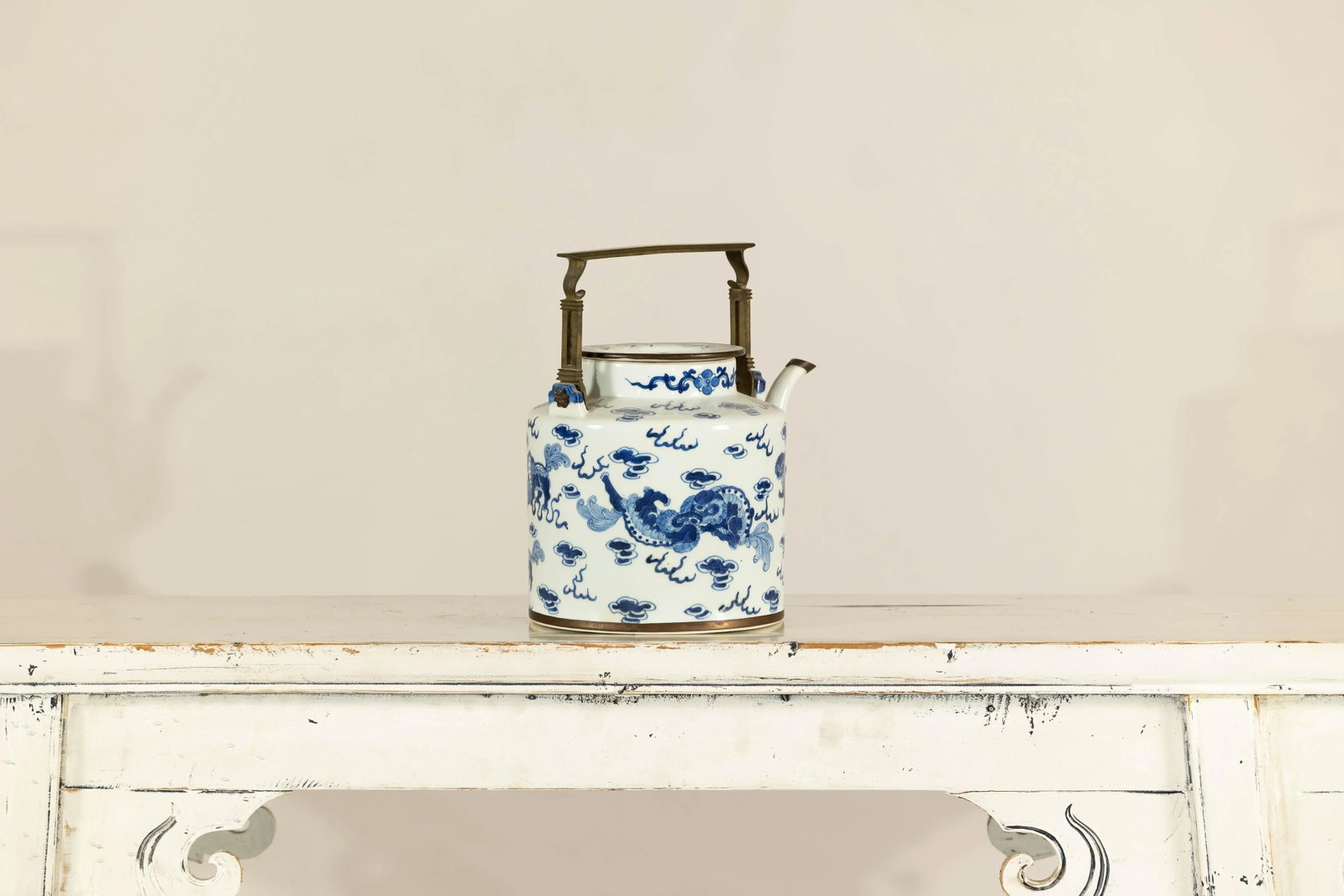 Blue and White Porcelain Teapot with Mythical Qilin and Auspicious Cloud Motifs - 3