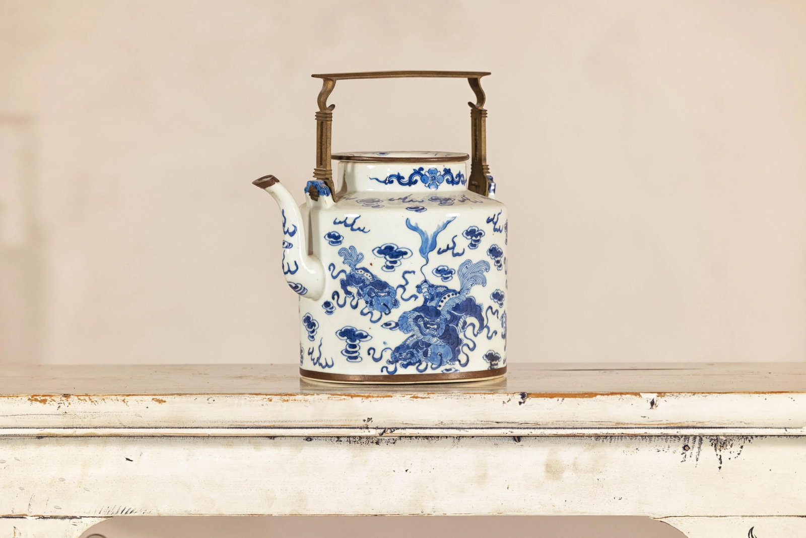 Blue and White Porcelain Teapot with Mythical Qilin and Auspicious Cloud Motifs - 7