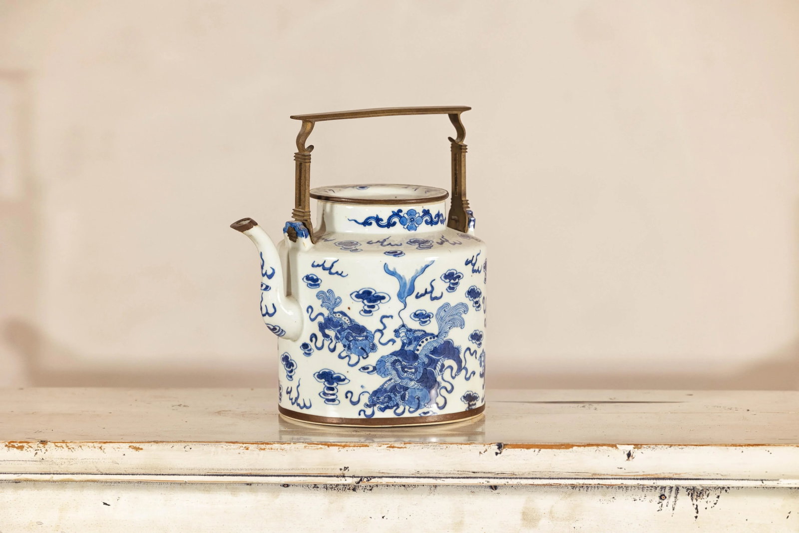 Blue and White Porcelain Teapot with Mythical Qilin and Auspicious Cloud Motifs - 8