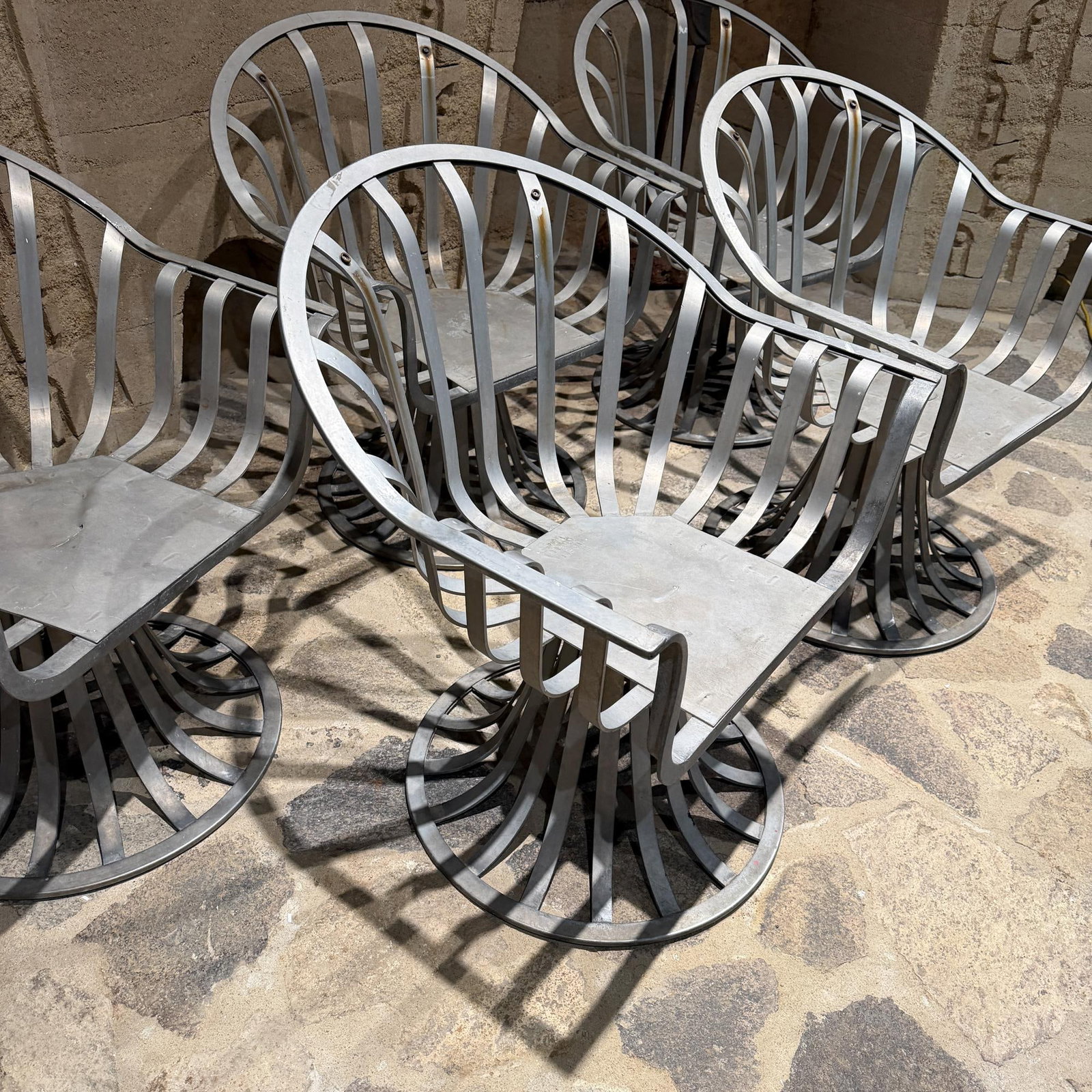Mid-Century Modern Tulip Patio Armchairs by Herbert Saiger for Russell Woodard - 3