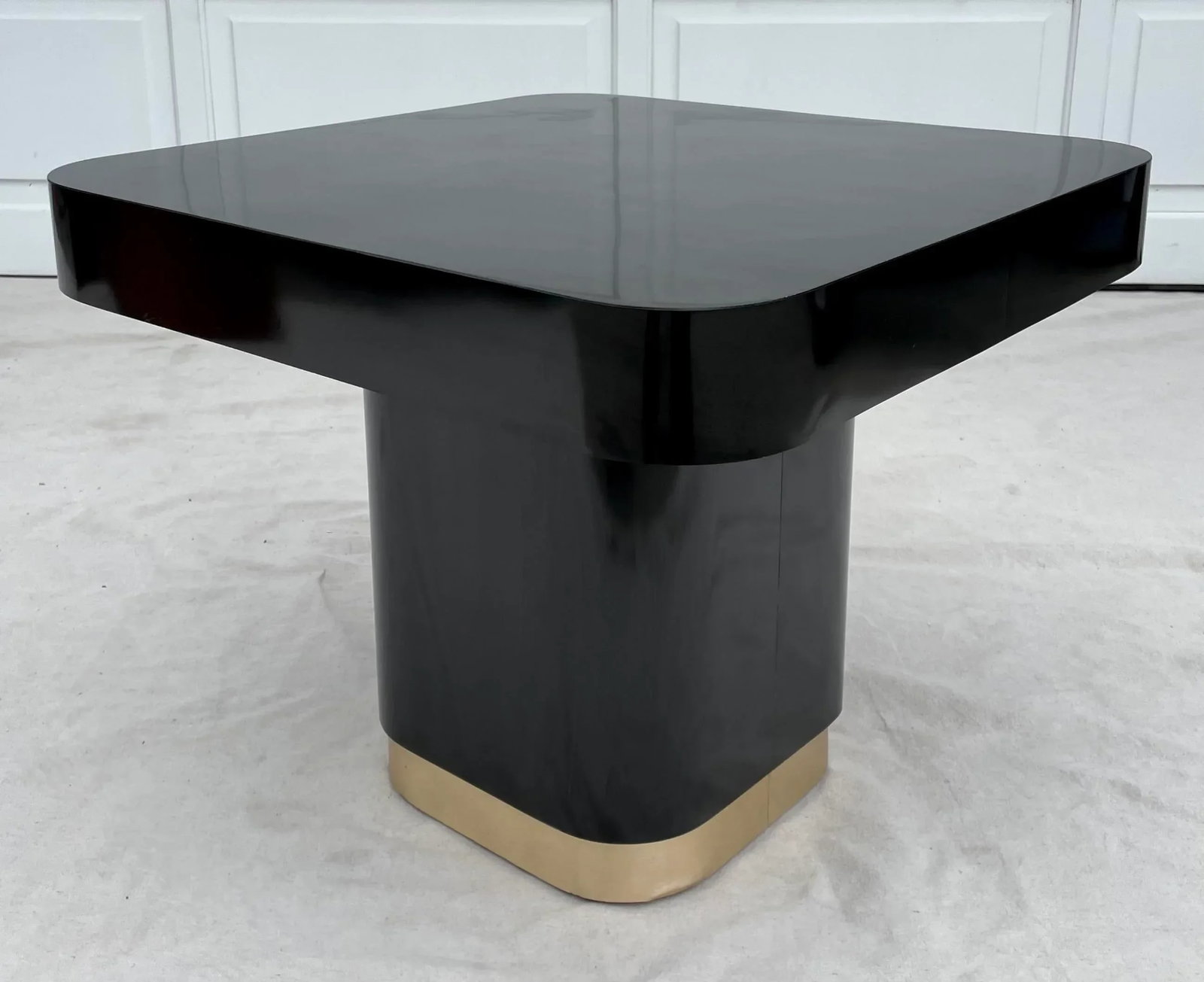 1980's Postmodern Black and Gold Laminate Pedestal Side Table - 8