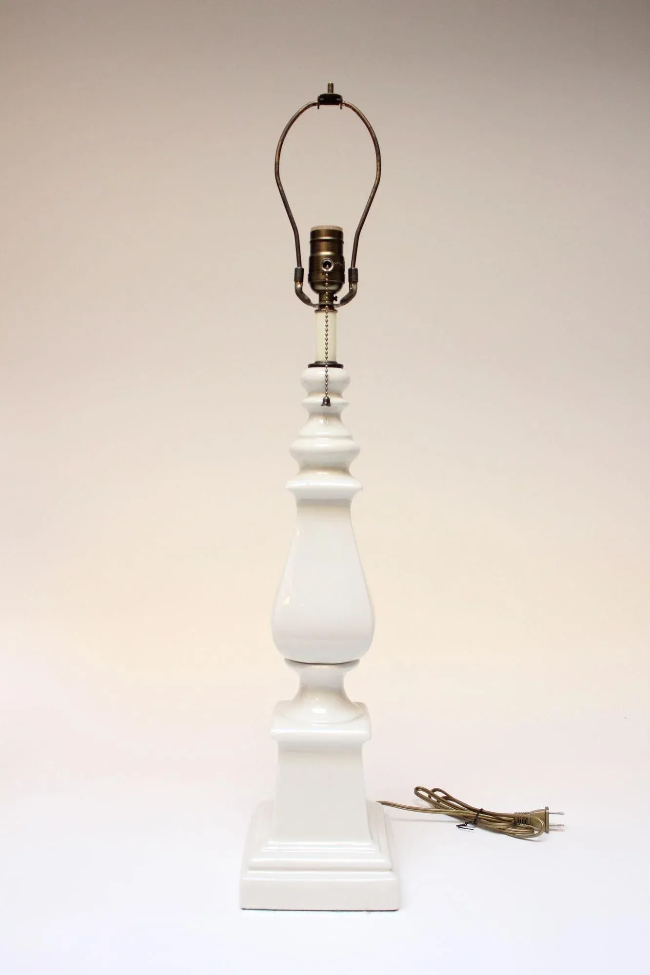 Vintage Porcelain Pillar Table Lamp - 12