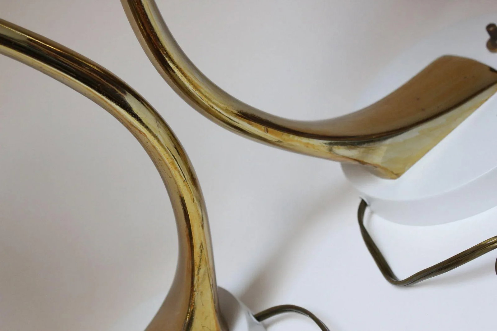 Pair of Vintage Sculptural Adjustable Metal and Brass Finish Table Lamps by Laurel - 8