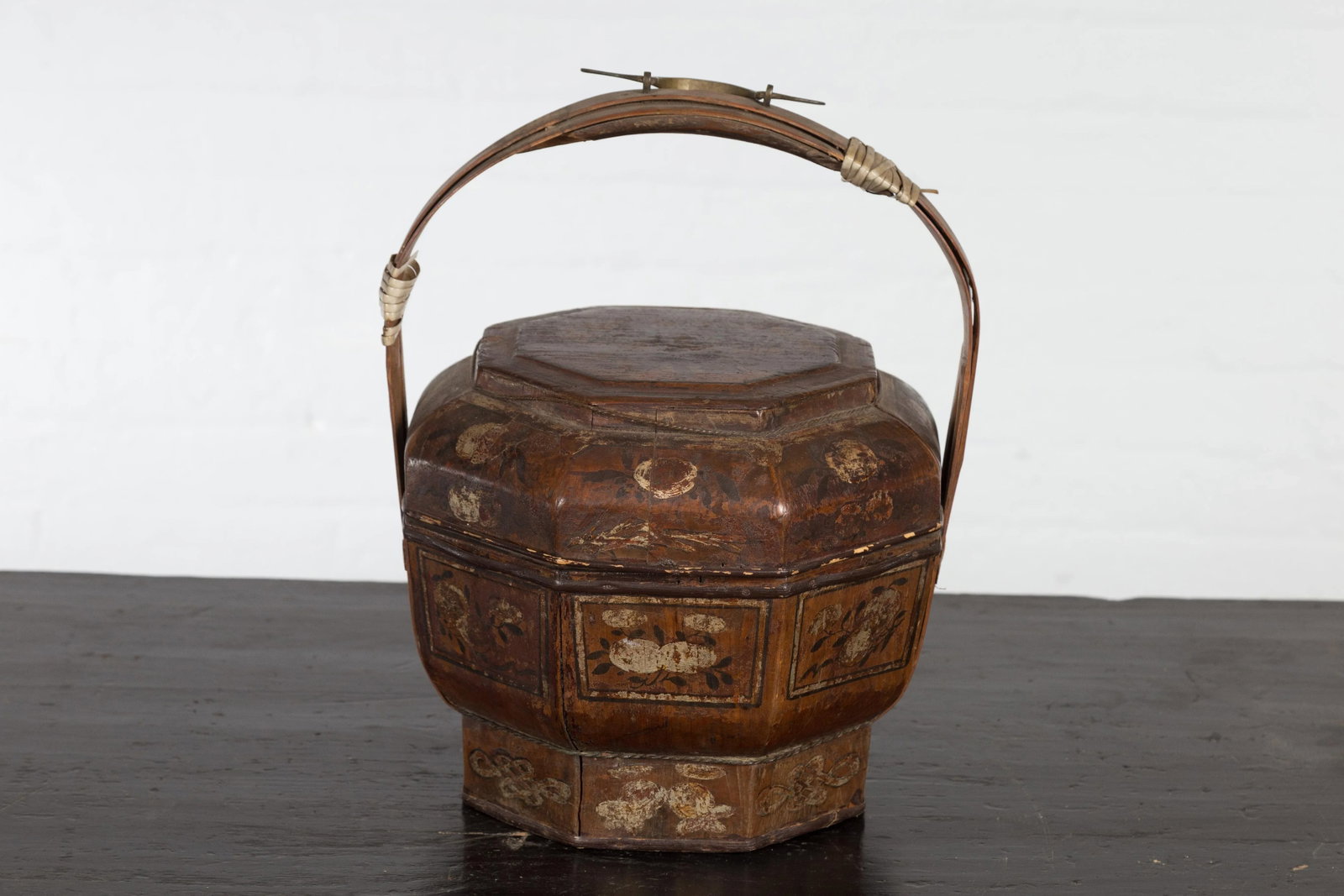 Chinese Antique Lacquered Gift Delivering Basket with Hand Painted Floral Décor - 4