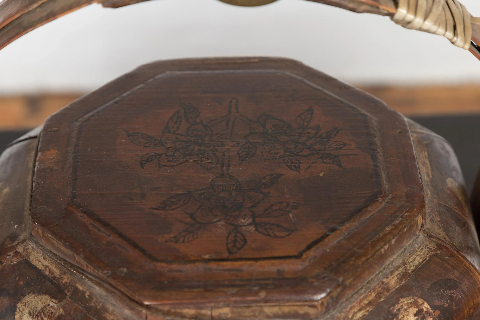 Chinese Antique Lacquered Gift Delivering Basket with Hand Painted Floral Décor - 7