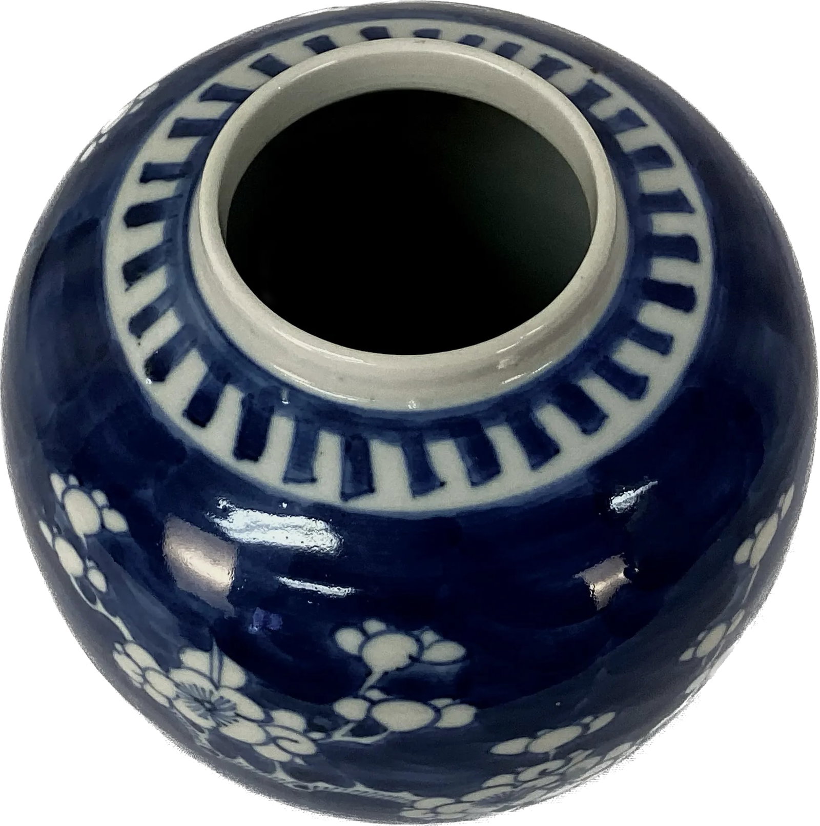 Late 19th Century Chinese Blue and White Porcelain Ginger Jar Vase - 4
