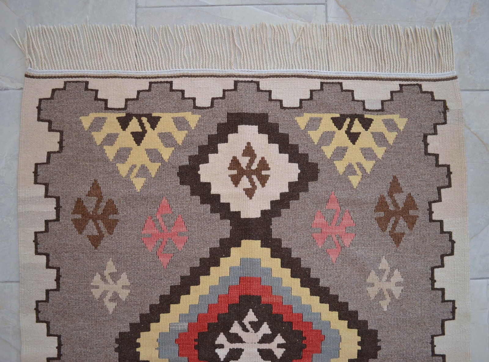 1980s Navajo Style Kilim Rug Hand Woven Flat Weave Area Rug 3x4 Ft - 11
