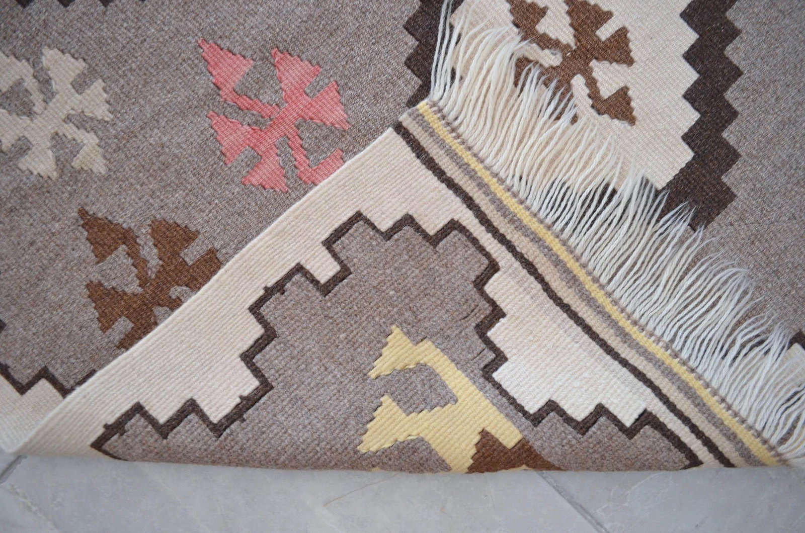 1980s Navajo Style Kilim Rug Hand Woven Flat Weave Area Rug 3x4 Ft - 14