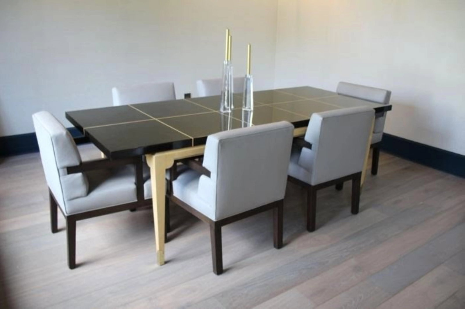 Parzinger # 161 Mid-Century Modern Laquered Mahogany & Maple Dining Table - 2
