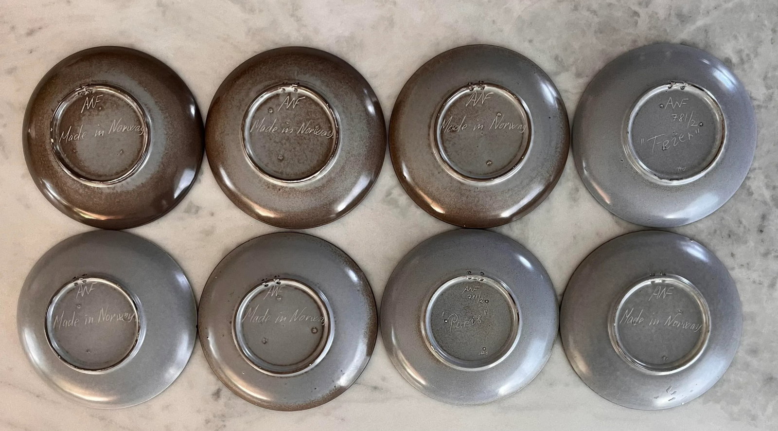 Set of 8 Mid Century Norwegian Pottery Plates by Arnold Wiigs Fabrikker - 10