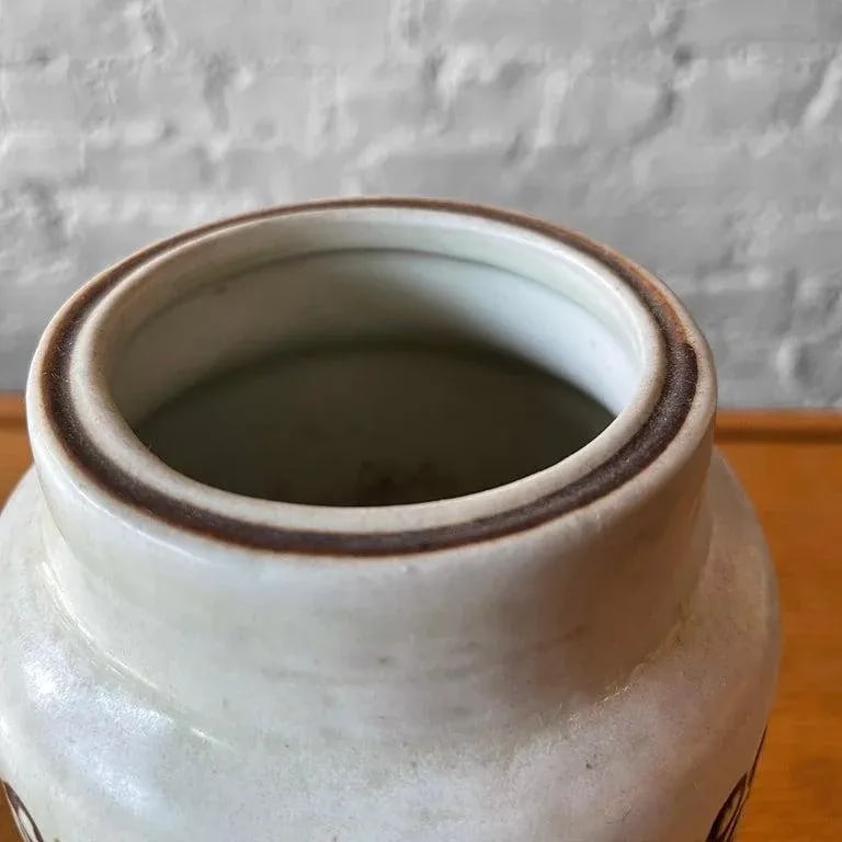 1960s Scandinavian Modern "Kreta" Vase by Britt-Louise Sundell for Gustavsberg Studio - 9