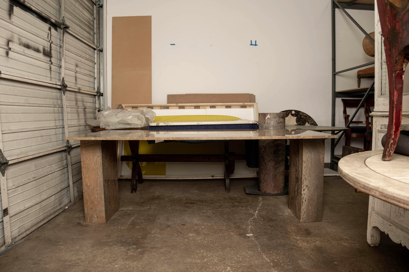 1990s Italian Modern Travertine Center Table or Desk Designed by Angelo Mangiarotti - 2