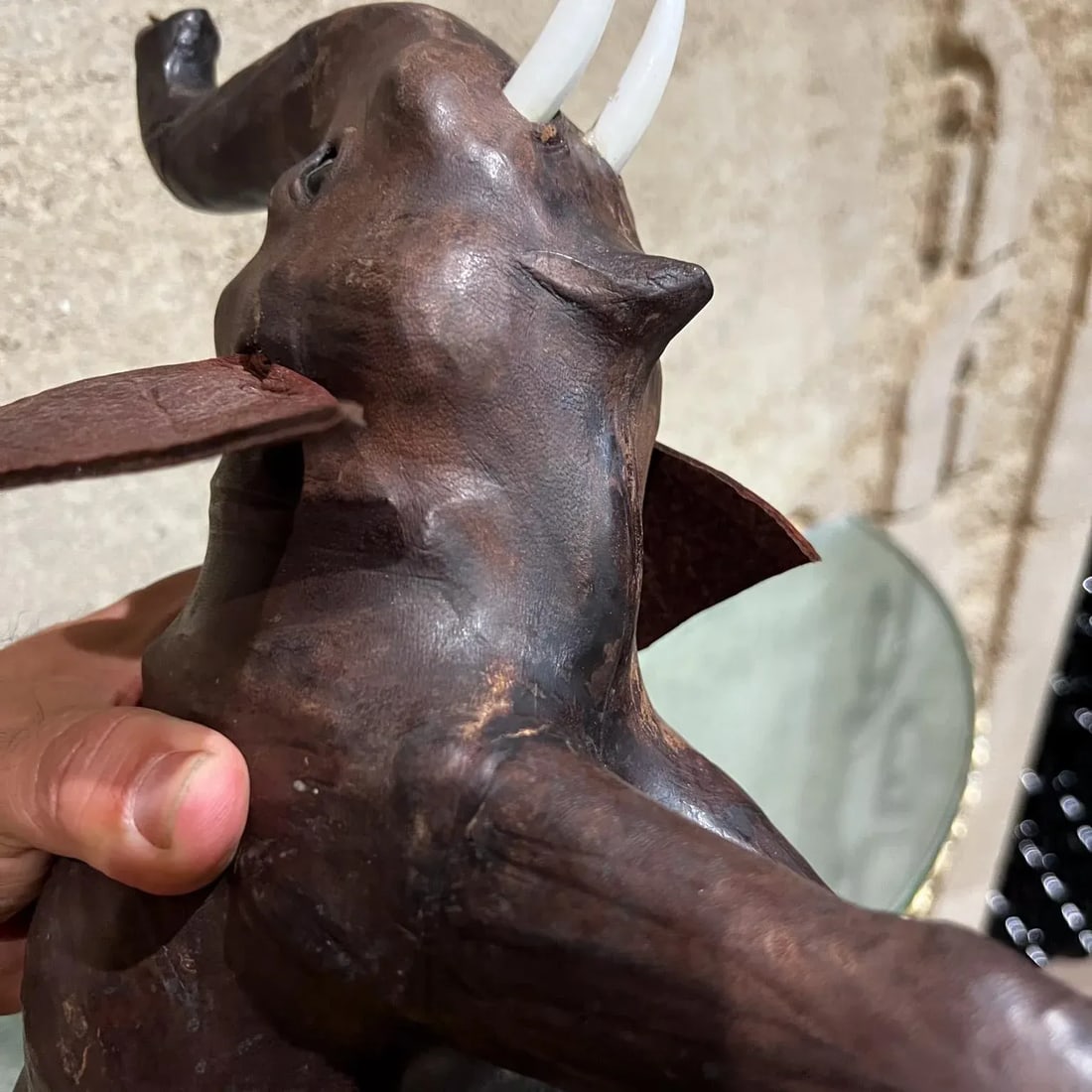 Mid-Century Modern Leather Elephant Table Sculpture, 1960s Style - 12