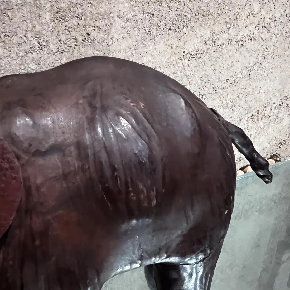 Mid-Century Modern Leather Elephant Table Sculpture, 1960s Style - 2