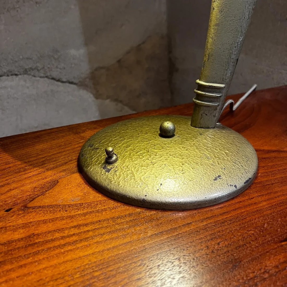 1947 Antique Gold Cobra Desk Lamp by Jean Otis Reinecke Faries - 6