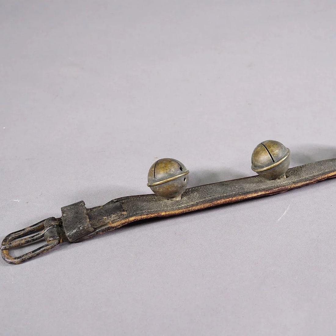 Antique Leather Strap With Six Brass Bells, Switzerland Ca. 1900s - 2